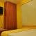 Ξενώνας Marojevic, ενοικιαζόμενα δωμάτια στο μέρος Igalo, Montenegro - 48745185
